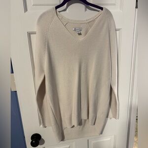 Athleta Hanover vneck sweater